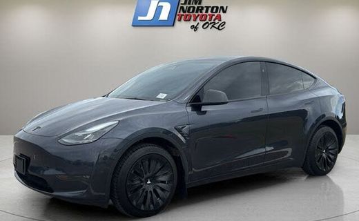 2024 Tesla Model Y Long Range