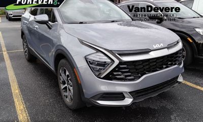 2024 Kia Sportage EX