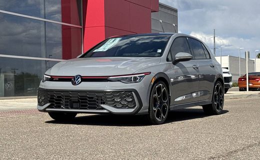 2026 Volkswagen Golf GTI Autobahn