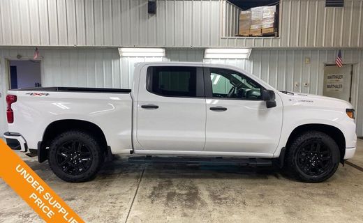 2025 Chevrolet Silverado Custom