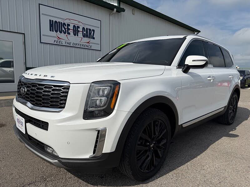 2020 Kia Telluride — a typically priced live listing