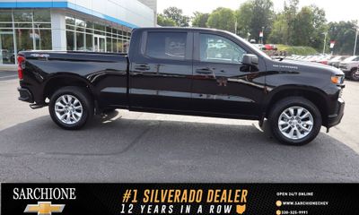 2020 Chevrolet Silverado Custom