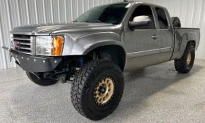 2009 GMC Sierra SL