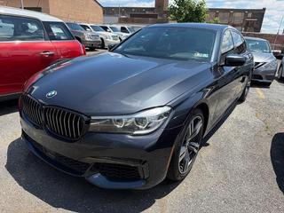 2019 BMW 740i