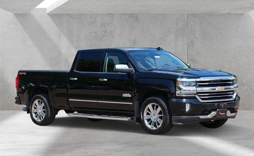 2017 Chevrolet Silverado High Country