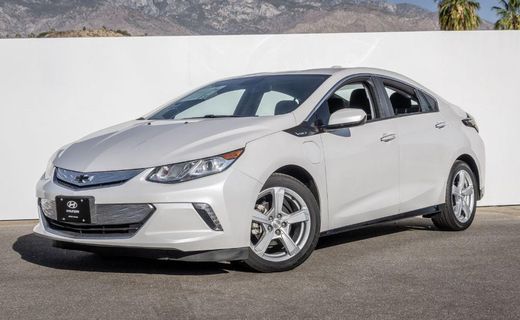 2018 Chevrolet Volt LT