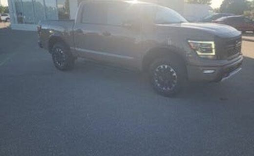2021 Nissan Titan