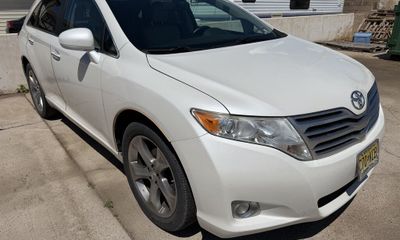 2012 Toyota Venza LE