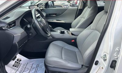 2023 Toyota Venza XLE