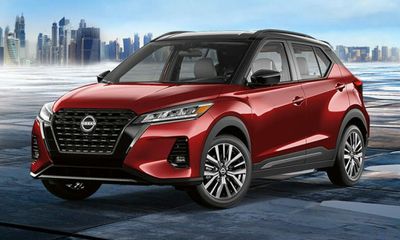 2023 Nissan Kicks SV