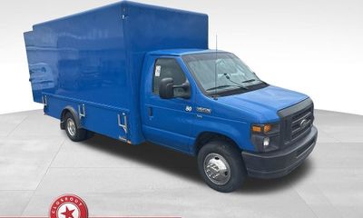 2016 Ford E-Series Chassis E 350