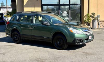 2014 Subaru Outback Base W O