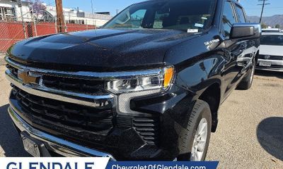 2025 Chevrolet Silverado LT