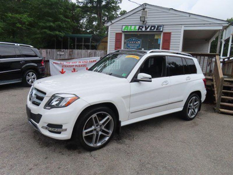 2015 Mercedes Benz Glk Class — a typically priced live listing