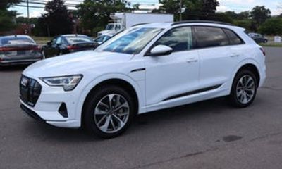 2021 Audi E-Tron Quattro Premium Plus