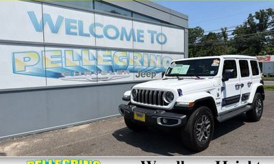 2024 Jeep Wrangler Sahara