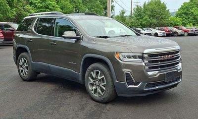 2020 GMC Acadia SLE