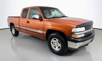 2001 Chevrolet Silverado LS