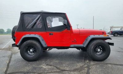 1995 Jeep Wrangler S