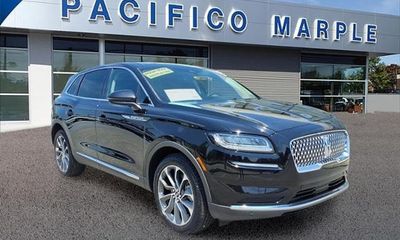 2023 Lincoln Nautilus Reserve