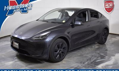 2024 Tesla Model Y Long Range Single