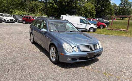 2005 Mercedes-Benz E-Class E500 4 Matic