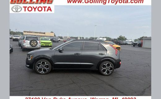 2023 Kia Niro EX