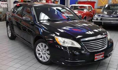 2014 Chrysler 200 LX