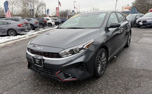 2023 Kia Forte GT Line