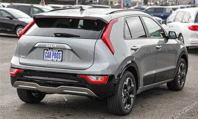 2023 Kia Niro Wind