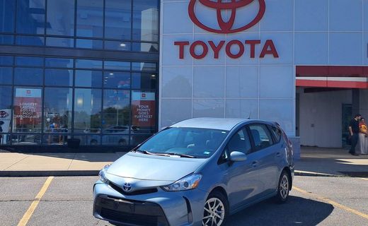 2017 Toyota Prius V Three