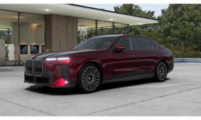 2027 BMW 740i