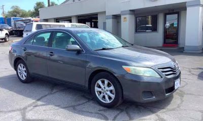2010 Toyota Camry LE