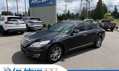 2011 Hyundai Genesis Middle Level