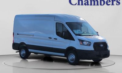 2026 Ford Transit Medium Roof