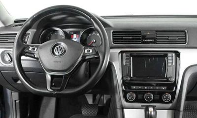 2019 Volkswagen Passat Wolfsburg