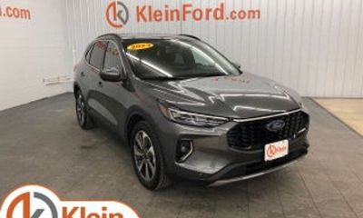 2023 Ford Escape Platinum