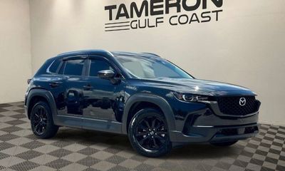 2025 Mazda CX-50 Premium