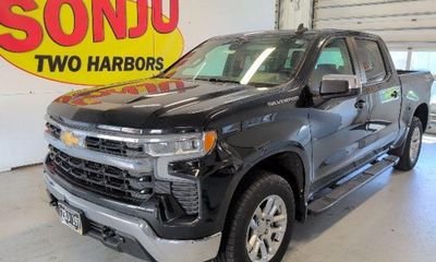 2022 Chevrolet Silverado LT
