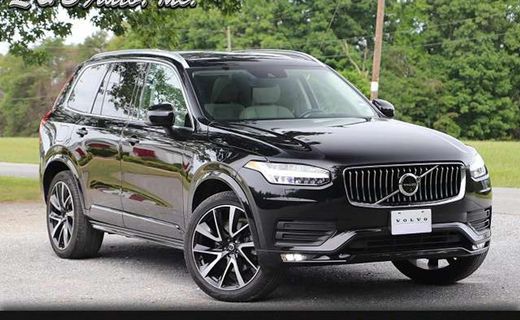 2022 Volvo XC90 Momentum