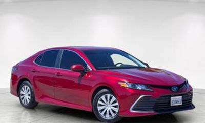 2023 Toyota Camry SE