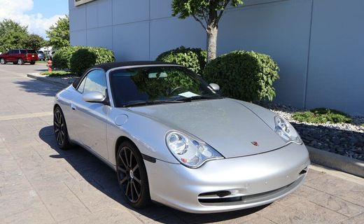 2002 Porsche 911 Cabriolet
