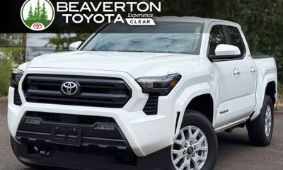 2025 Toyota Tacoma SR5
