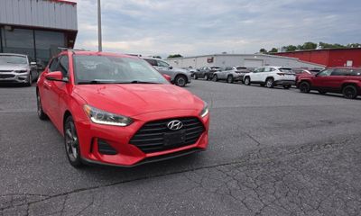 2019 Hyundai Veloster 2 0L AND