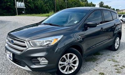 2017 Ford Escape SE
