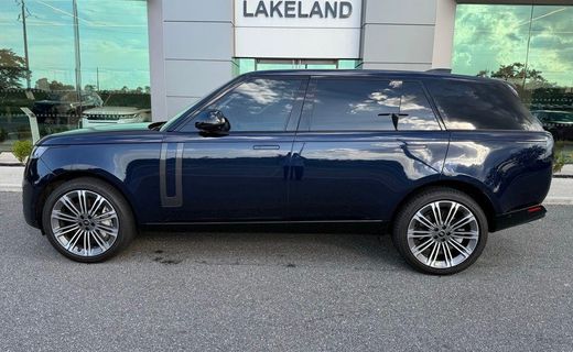 2023 Land Rover Range SE