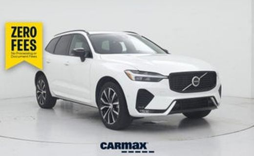 2024 Volvo XC60 Plus Dark