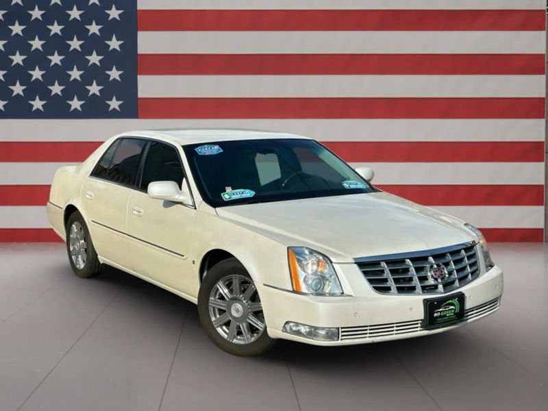 2008 Cadillac DTS — a typically priced live listing
