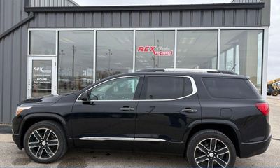 2019 GMC Acadia Denali