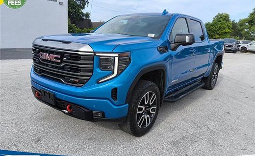 2023 GMC Sierra AT4